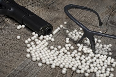 Airsoft Tabanca ile gözlük 