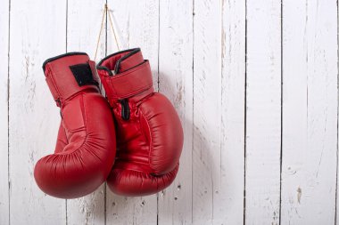 Kırmızı Boks eldiveni 
