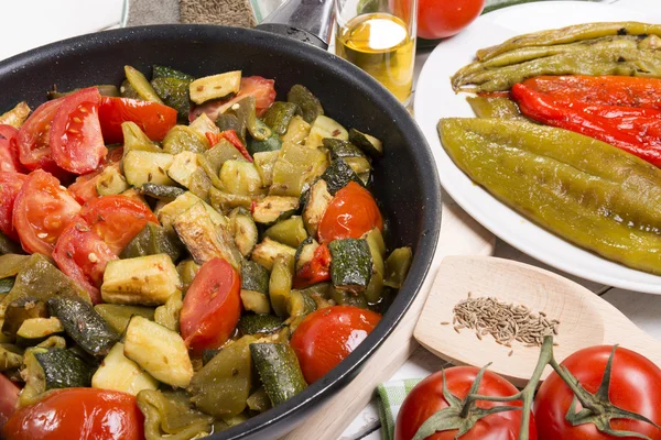 Mediterranean cuisine — Stock Photo, Image