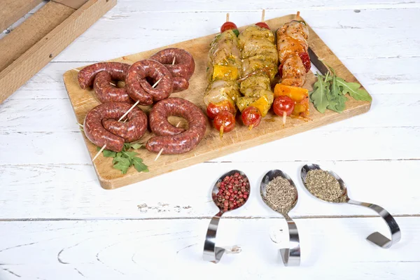 Assortiment van vlees voor barbecue — Stockfoto