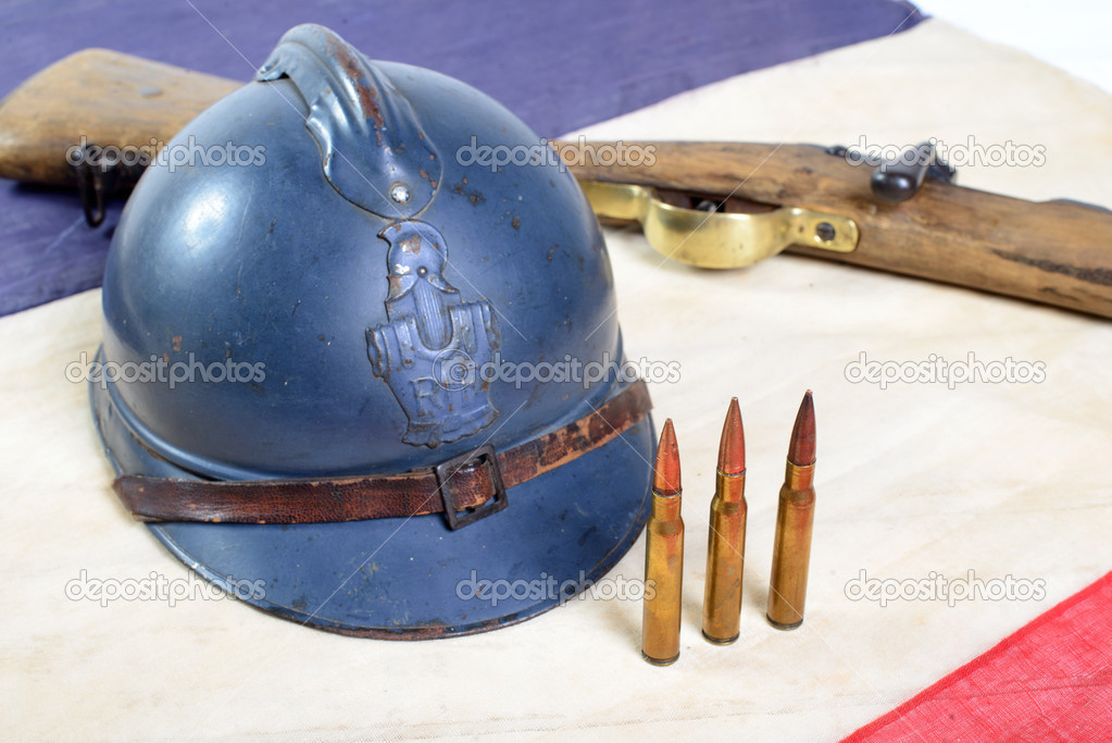 french helmet of the First World War with a gun on french flag