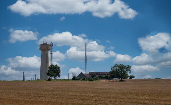 Водонапорная Башня Сельской Местности Франции — стоковое фото