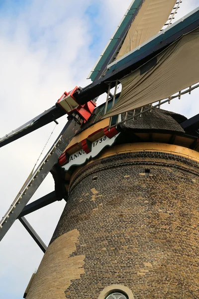 Kinderdijk wiatrak — Zdjęcie stockowe