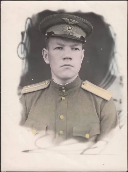 Portrait Lieutenant Armée Rouge Ancienne Photo Retravaillée Vers Les Années — Photo