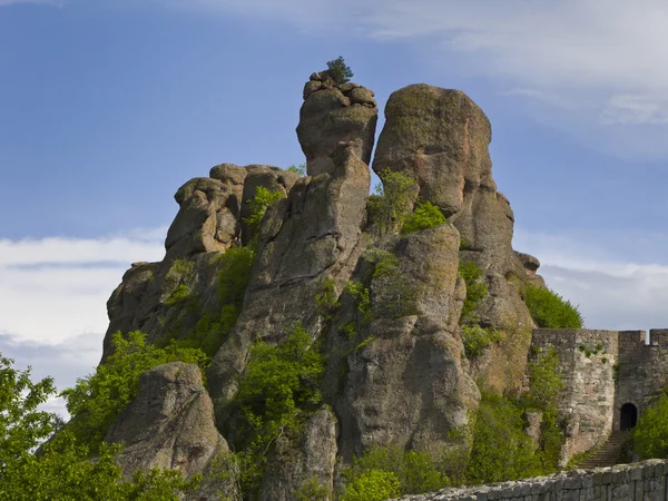Bulgaarse wonderen-een prachtig uitzicht - fenomeen van belogradchik rotsen — Stockfoto