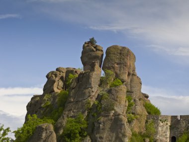Bulgar wonders-a güzel görünümü - belogradchik kayalar olgusu