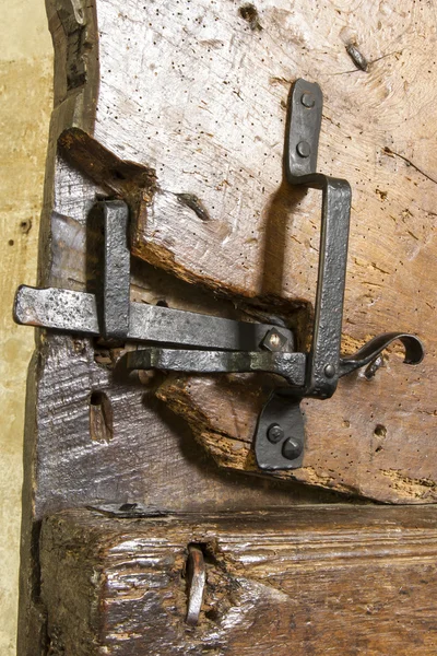 Very old door latch — Stock Photo, Image