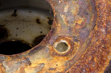 paslı araba tekerleği, makro