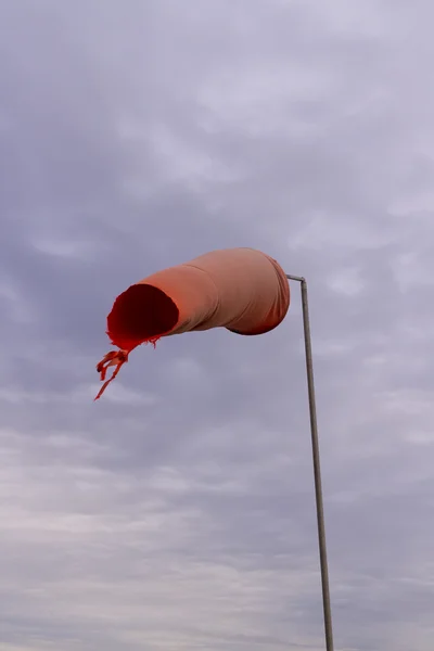 Windsock rojo envejecido — Foto de Stock