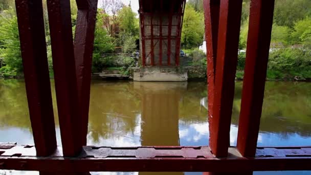 Underside First Iron Bridge Ironbridge Telford Shropshire Landscape Video — ストック動画