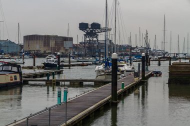 Nehir Medine, rıhtımları, Doğu Cowes, Wight Adası, İngiltere, manzara