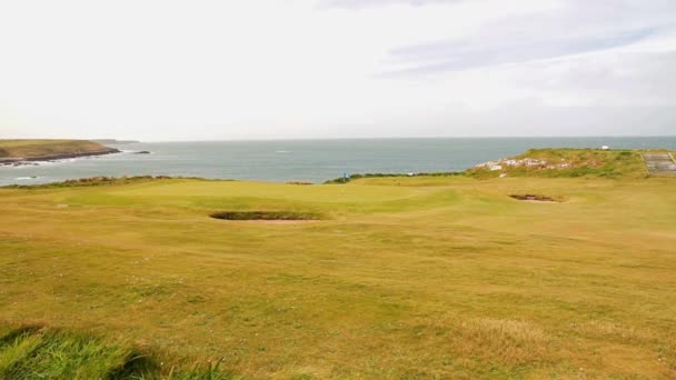 View Northern End Porthdinllaen Peninsula Golf Green North Wales — Stockvideo