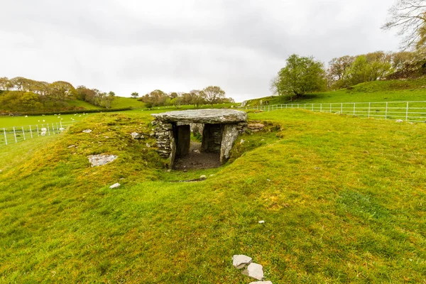Capel Garmon Burial Chamber Prehistoric Cairn Chambers Betws Coed North — Stok fotoğraf