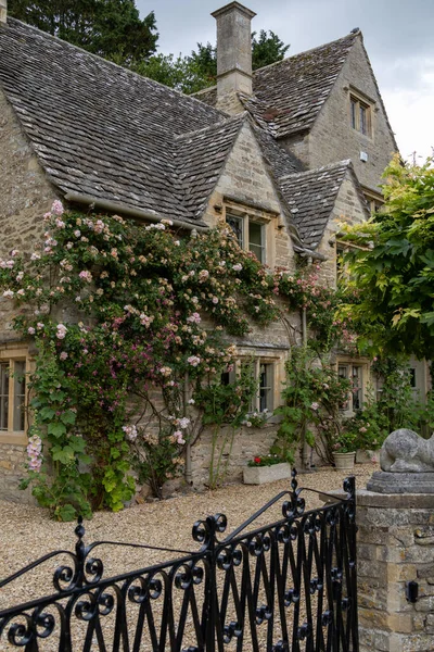 Bibury June 2022 Charming Cottages Arlington Row Bibury River Coln — Photo