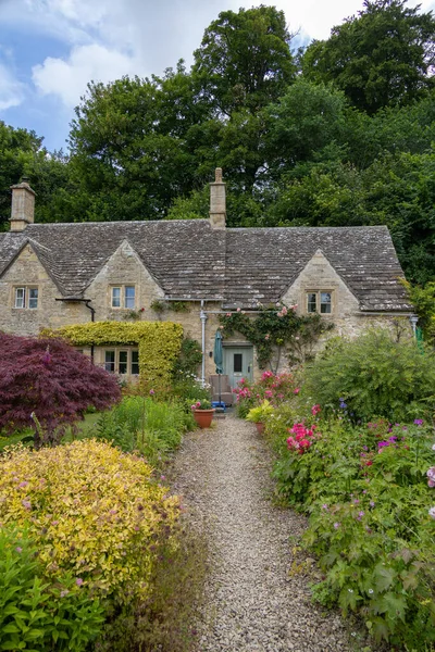 Bibury June 2022 Charming Cottages Arlington Row Bibury River Coln — Stockfoto