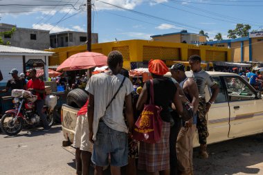Pedernales, Domininan Republic, 22 august 2022. Touring in the Haitan Market near the border with Haiti, with goods, foods and ladies browsing, selling and buying.