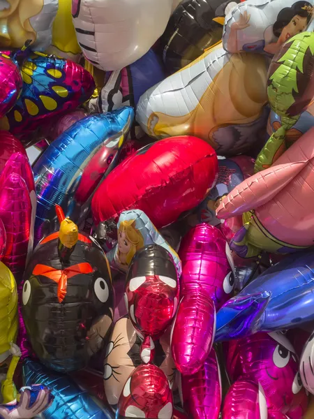 renkli balonlar kütlesi