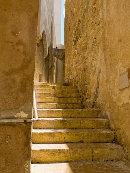 Oude ladder in de oude stad van jaffa — Stockfoto