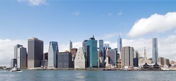Manhattan beautiful panorama at daytime