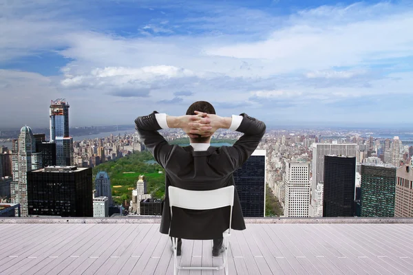 Man  looking at city — Stock Photo, Image