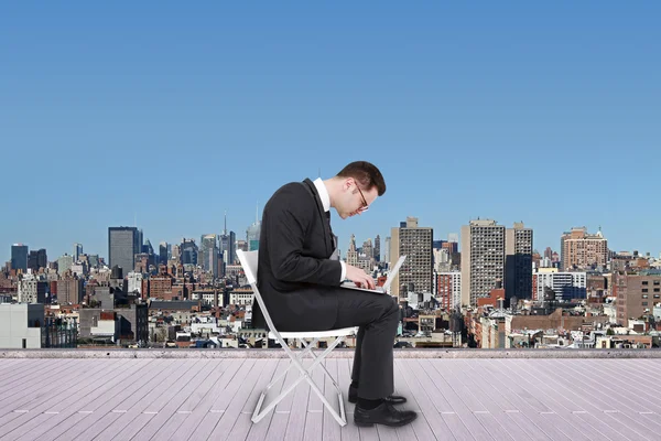 Businessman  with notebook — Stock Photo, Image