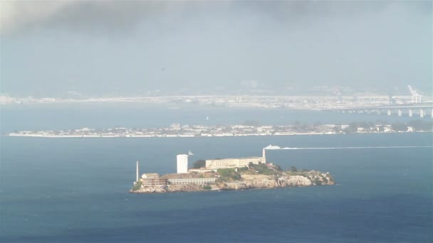 Alcatraz island — Stockvideo