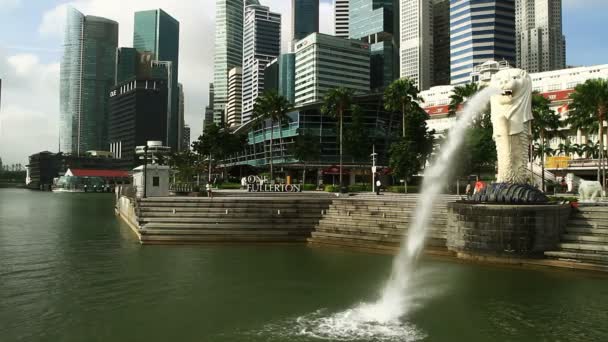 Merlion heykeli Singapur. — Stok video