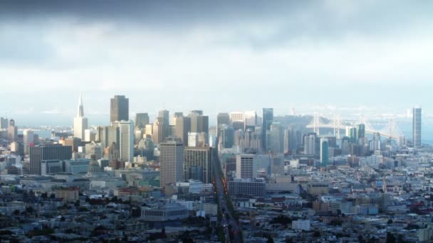 San francisco skyline från twin peaks — Stockvideo
