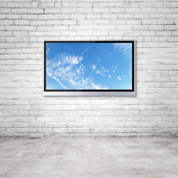 TV med sky — Stockfoto