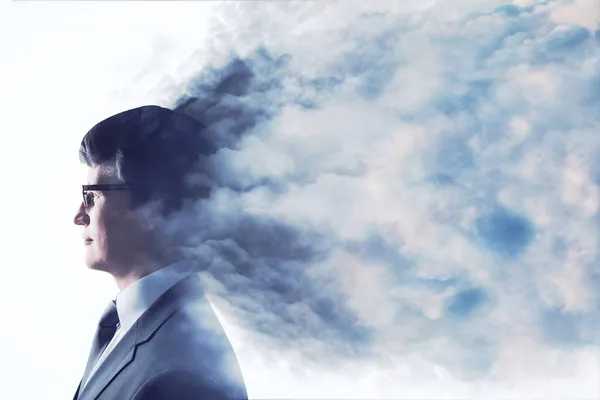 Abstracte Kop Wolken Concept Mannelijk Silhouet Witte Lucht Achtergrond Met — Stockfoto