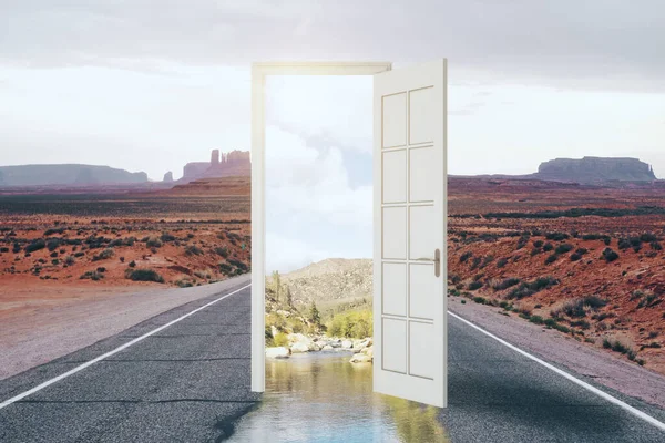 Αφηρημένη Ανοιχτή Πόρτα Που Οδηγεί Όμορφο Τοπίο Όνειρο Ευκαιρία Και — Φωτογραφία Αρχείου