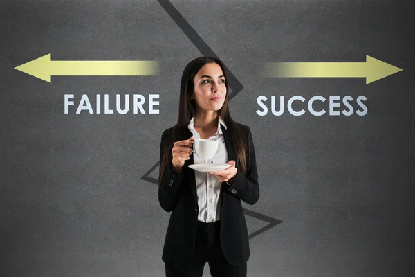 Young European Businesswoman Coffee Cup Failure Success Arrows Sketch Concrete — Stock Photo, Image