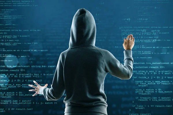 Visszapillantás Kapucnis Hackerre Elvont Kódolási Háttérrel Hackelés Technológiai Koncepció — Stock Fotó