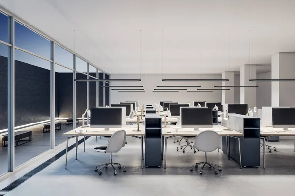 Moderní Spolupracující Kancelářský Interiér Prázdnými Monitory Dřevěných Stolech Vybavením Nábytkem — Stock fotografie