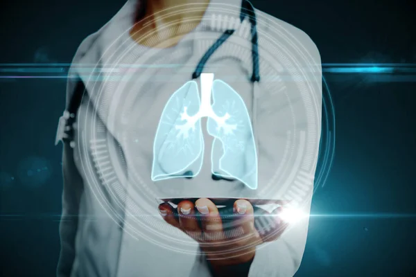Kadın Doktorun Elinin Bulanık Arkaplanda Soyut Akciğer Hologramını Tutarken Yakın — Stok fotoğraf