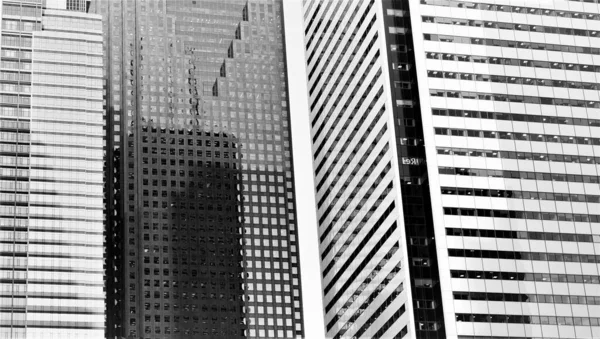 Imagem Preto Branco Arranha Céus Edifícios Escritórios Modernos Centro Toronto — Fotografia de Stock