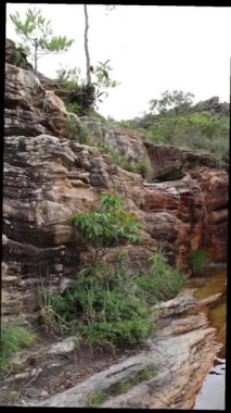 Diamantina şehrinde şelale, Minas Gerais, Brezilya