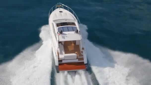 Bateau à moteur, rio yachts meilleur yacht italien — Video