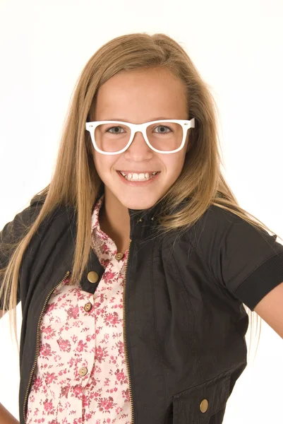 Chica con gafas blancas gran sonrisa —  Fotos de Stock