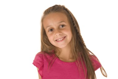 sevimli genç esmer kız güzel gözleri ve kocaman bir gülümseme