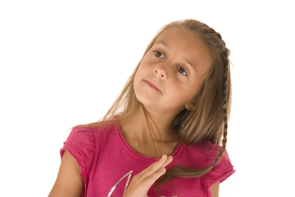 Vacker ung brunett flicka i rosa topp spelar med hår — Stockfoto