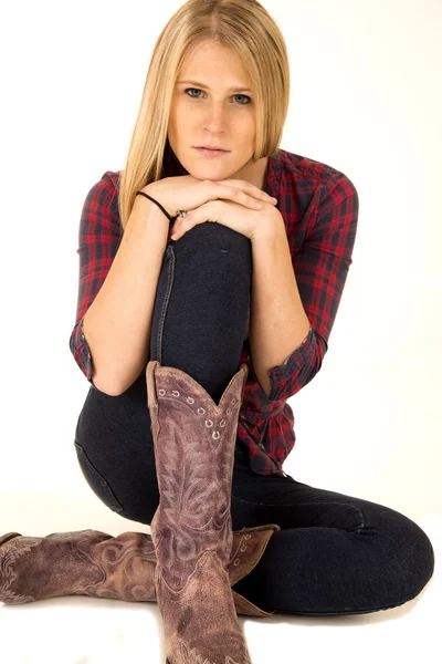 Female model wearing cowboy boots hands on knees — Stock Photo, Image