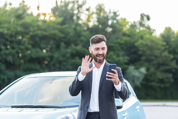 Happy Businessman Car Salesman Inspects Car Online Video Call Application — Stock Photo, Image