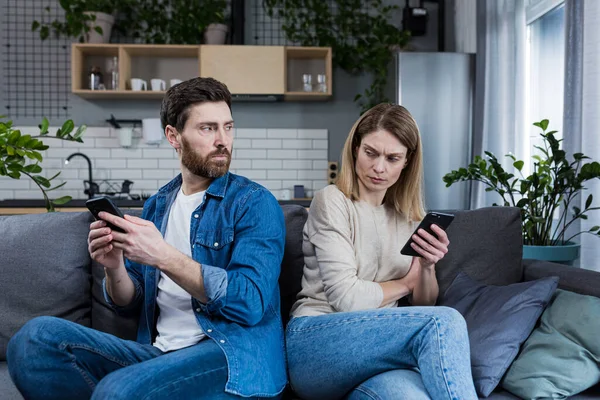 Quarreling Couple Man Woman Sitting Couch Turned Different Directions Using — Foto de Stock