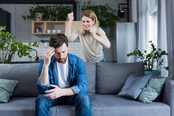 Young Family Couple Home Man Woman Quarrel Conflict Woman Shouting — Stockfoto