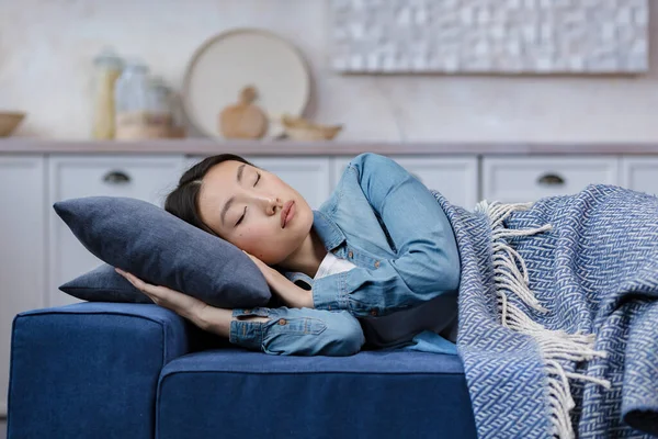 Close Photo Young Beautiful Asian Woman Sleeping Home Lying Sofa —  Fotos de Stock