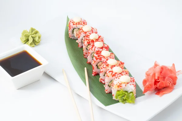 Roll sushi w tempura — Zdjęcie stockowe