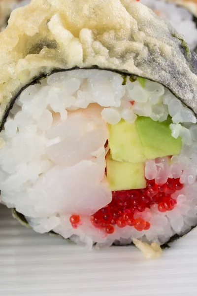 天ぷらの巻き寿司 — ストック写真
