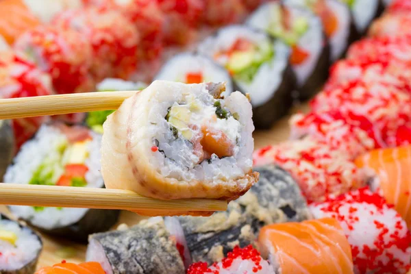 Kanada roll sushi — Zdjęcie stockowe