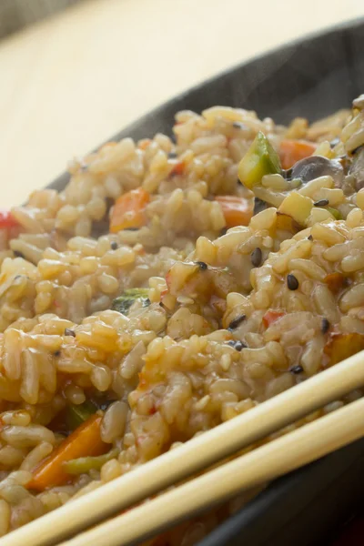 Рис с овощами — стоковое фото